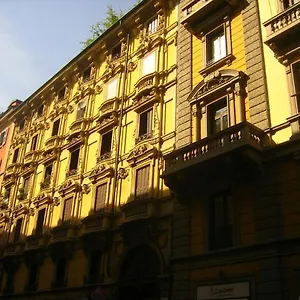  Pensión Castaldi House